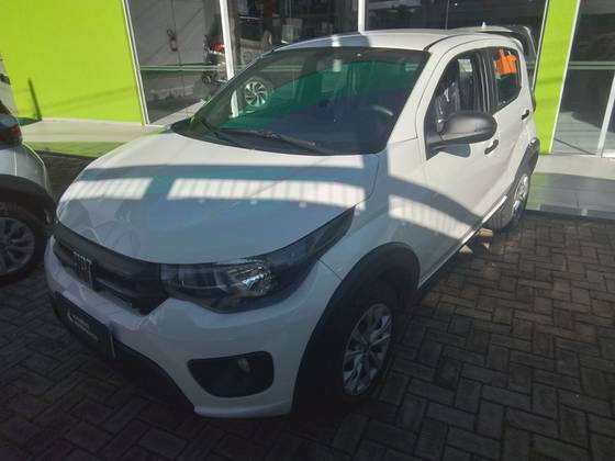 FIAT MOBI 1.0 EVO FLEX LIKE. MANUAL FIAT MOBI 1.0 EVO FLEX LIKE. MANUAL